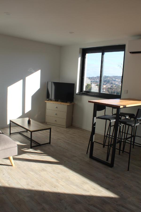 Ferienwohnung Immeuble Renove Au Centre D'Auch. Exterior foto